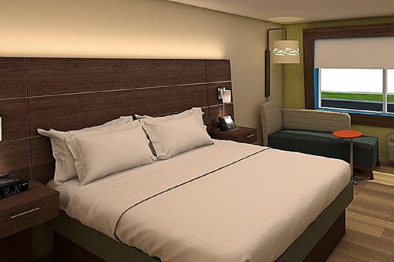 Holiday Inn Express - Cincinnati North - Monroe By Ihg Exterior photo